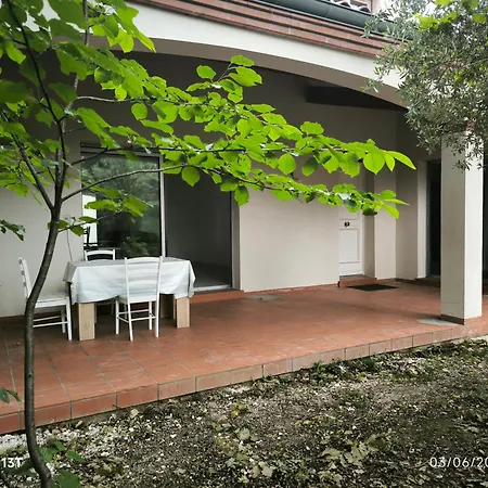 3 En Collocation Ou Maison Entiere * Коломье